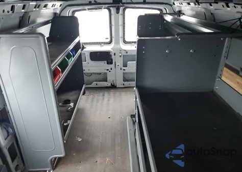 2016 Chevrolet Express G2500 z USA, uszkodzony, nr VIN 1GCWGAFF1G1227354